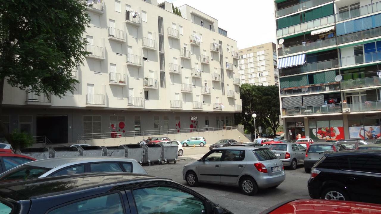 Appartement Cvit Jadrana à Split Extérieur photo